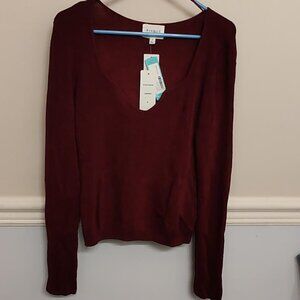 Pinque women's burgendy ribbed sweater nwt